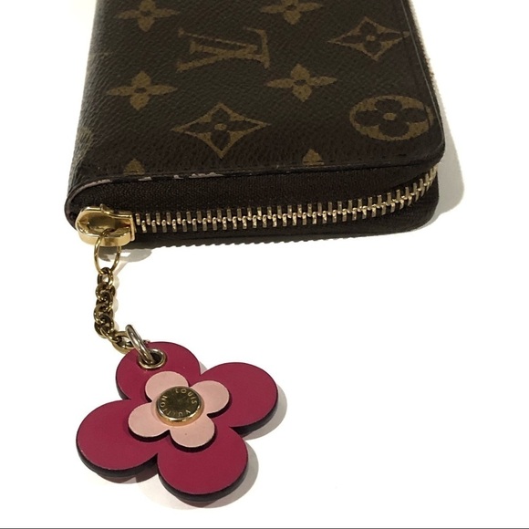 Auth Louis Vuitton Portefeuille Clemence Zippy Wallet Monogram Pink Flower Charm - Picture 5 of 15